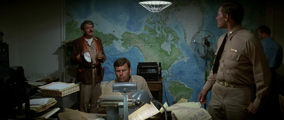 Midway.1976.BluRay.1080p.DTS-HDMA5.1.x264-CHD.mkv_20230627_113236.910.png