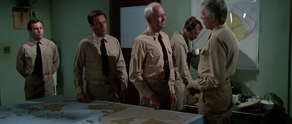 Midway.1976.BluRay.1080p.DTS-HDMA5.1.x264-CHD.mkv_20230627_113410.340.png