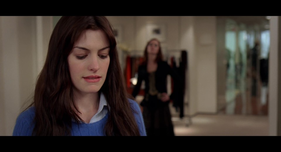The.Devil.Wears.Prada.2006.Bluray.1080p.DTS-HDMA5.1.x264-CHD.mkv_20231201_182732.656.jpg