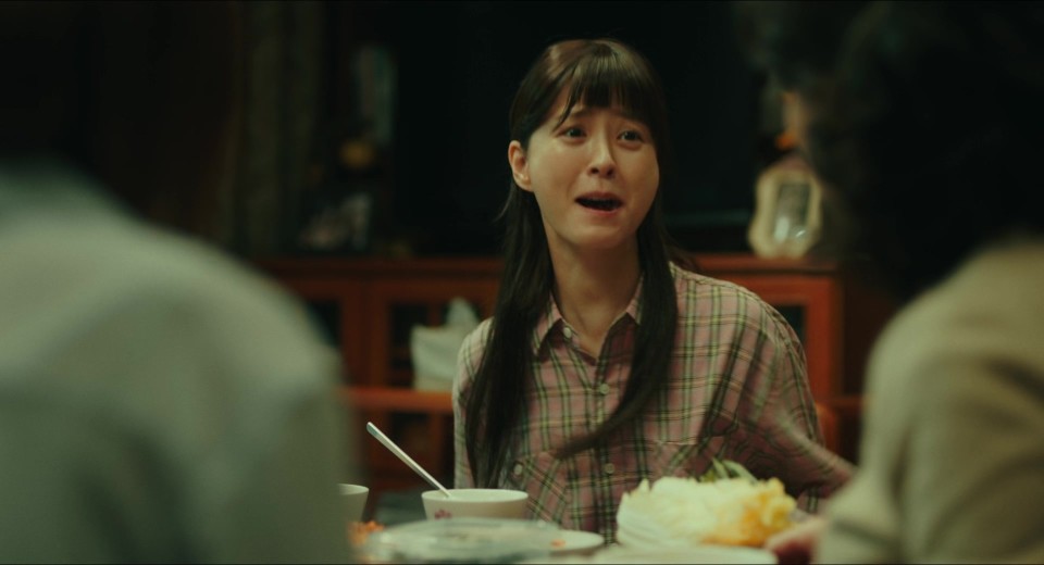 KIM-JI-YOUNG-BORN-1982.mkv_20231213_192816.630.jpg