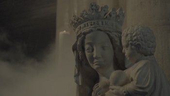 Notre-Dame.brule.2022.Bluray.2160p.TrueHD7.1.DoVi.HDR.x265.10bit-CHD.mkv_20231228_200016.429