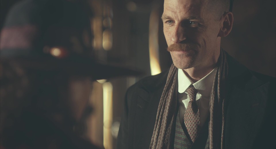 Peaky.Blinders.S02E02.2014.Bluray.1080p.DTS-HDMA2.0.x264-CHD.mkv_20240114_183020.243.jpg