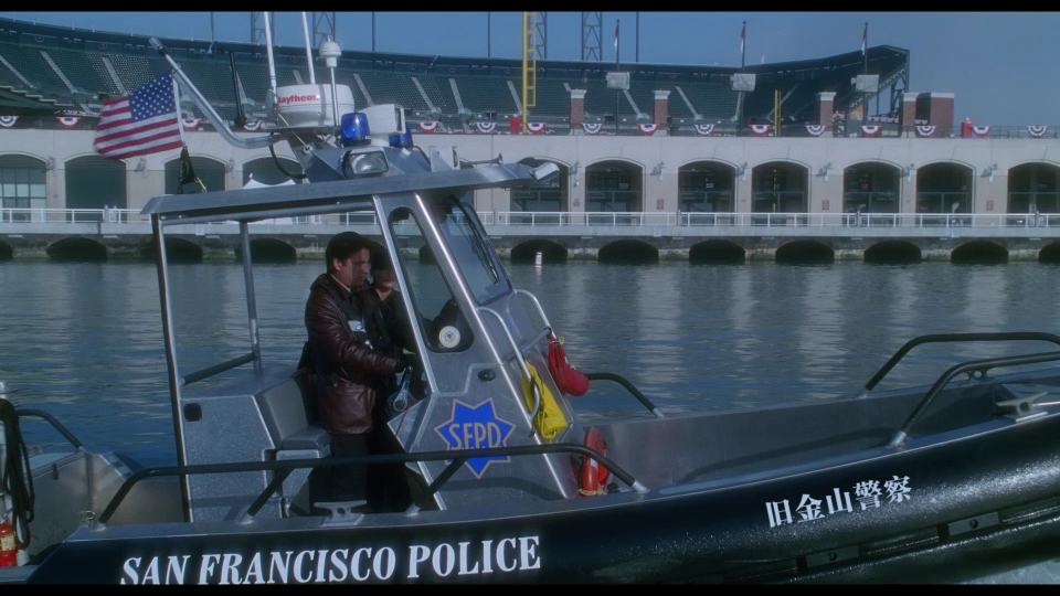 Twisted-2004-Bluray-1080P_001_42415.png