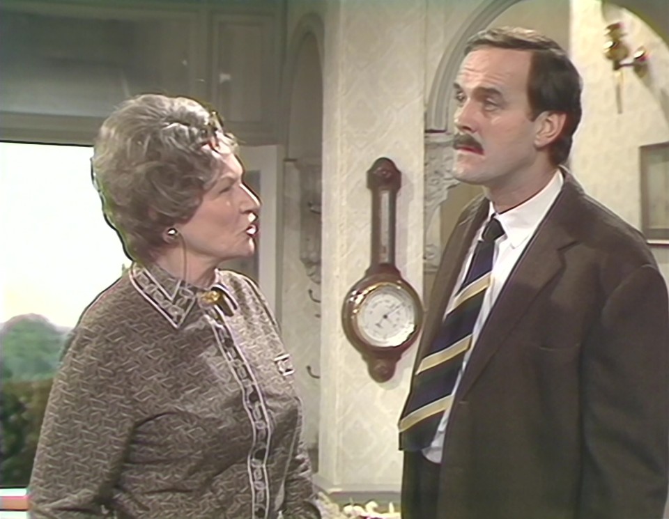 Fawlty.Towers.S02E01.1979.Bluray.1080p.DTS-HDMA2.0.x265.10bit-CHD.mkv_20241202_221816.196.jpg