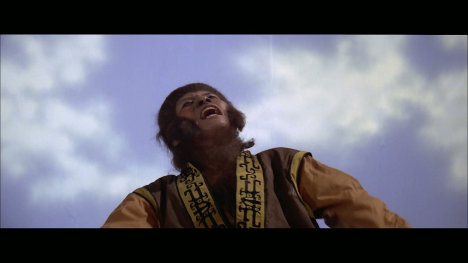 The.Monkey.Goes.West.1966.Bluray.1080p.iPad.AAC2.0.x264-CHDPAD.mp4_20250413_100746.889.jpg