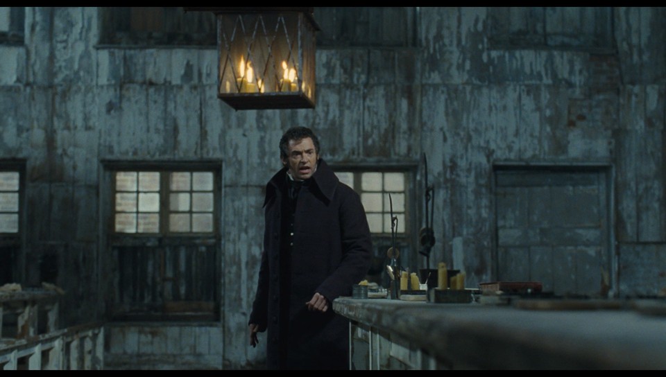 Les.Miserables.2012.1080p.Bluray.REMUX.AVC.DTS-HD.MA.5.1-CHD.mkv_003801.154.jpg