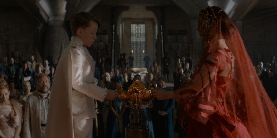Dune.Prophecy.S01E01.UHD.BluRay.2160p.Atmos.TrueHD7.1.x265.10bit-CHD.mkv_004202.530.jpg