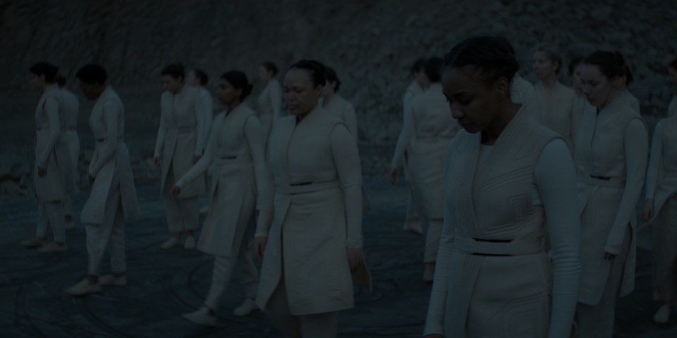 Dune.Prophecy.S01E03.UHD.BluRay.2160p.Atmos.TrueHD7.1.x265.10bit-CHD.mkv_20250511_191740.003.jpg