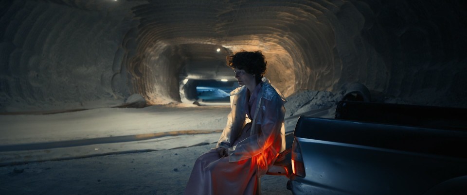 The.End.2024.1080p.Bluray.DTS-HD.MA.5.1.x265.10bit-CHD.mkv_20250520_202322.903.jpg