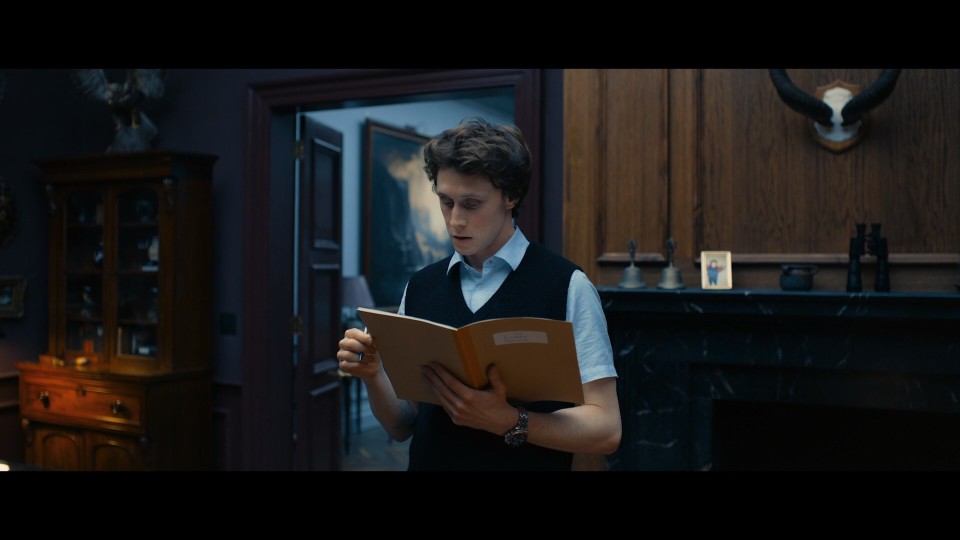 The.End.2024.1080p.Bluray.Remux.AVC.DTS-HD.MA.5.1-CHD.mkv_20250520_203251.262.jpg