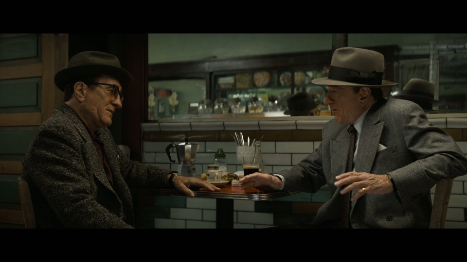 The.Alto.Knights.2025.REMUX.Bluray.1080p.AVC.TrueHD.7.1-CHD.mkv_20250524_181522.530.jpg
