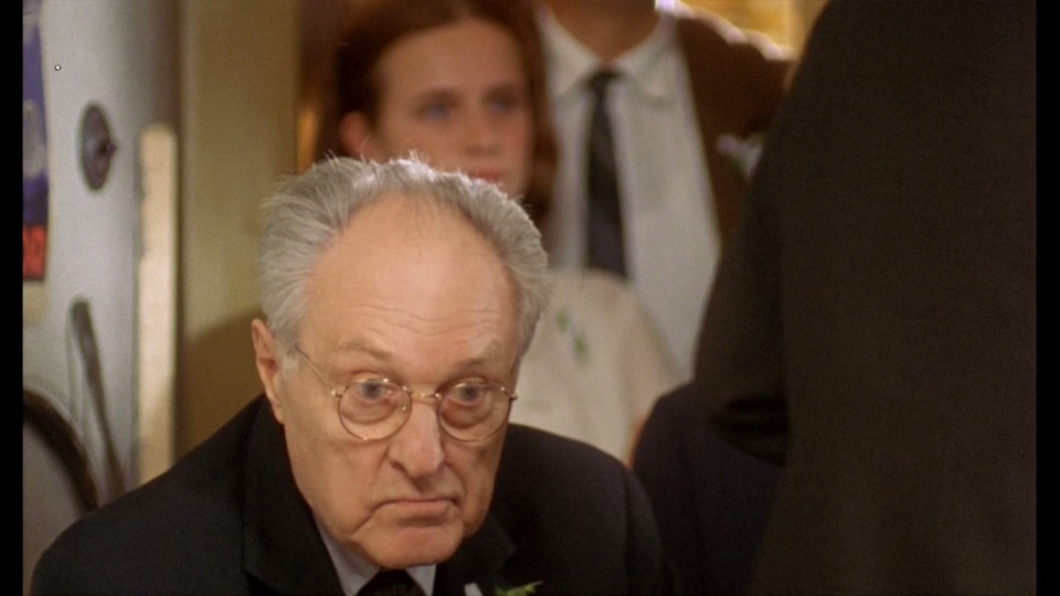 Cosy.Dens.1999.Bluray.1080p.iPad.AAC2.0.x264-CHDPAD.mp4_20250530_212538.303.jpg