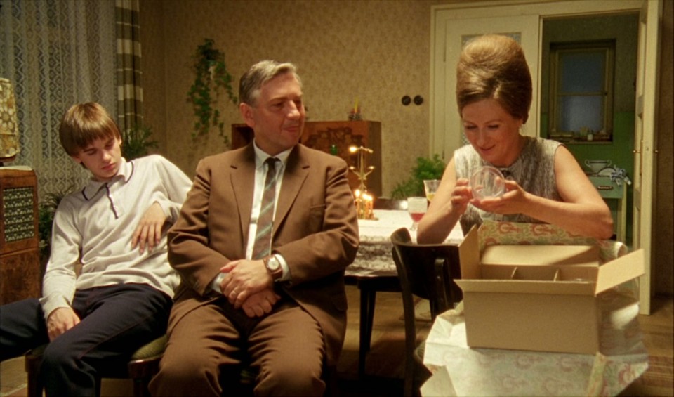 Cosy.Dens.1999.Bluray.1080p.DTS-HDMA5.1.x265.10bit-CHD.mkv_20250531_072724.266.jpg