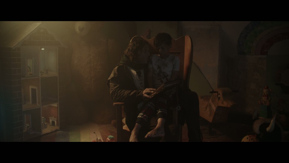 Peter.Pans.Neverland.Nightmare.2025.REMUX.Bluray.1080p.AVC.DTS-HDMA5.1-CHD.mkv_20250610_174628.554.jpg