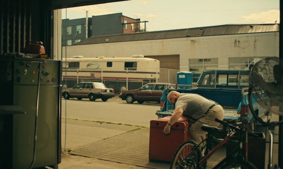 Borderline.2025.1080p.Bluray.DTS-HD.MA.5.1.x264-CHD.mkv_20250615_000650.480.jpg