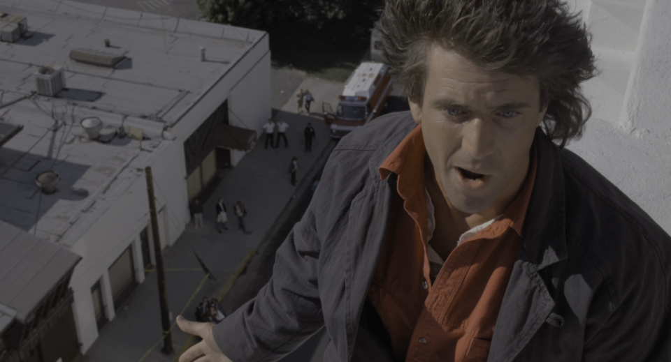 Lethal.Weapon.1987.Director.BluRay.2160p.TrueHD7.1.HDR.x265.10bit-CHD.mkv054346.png