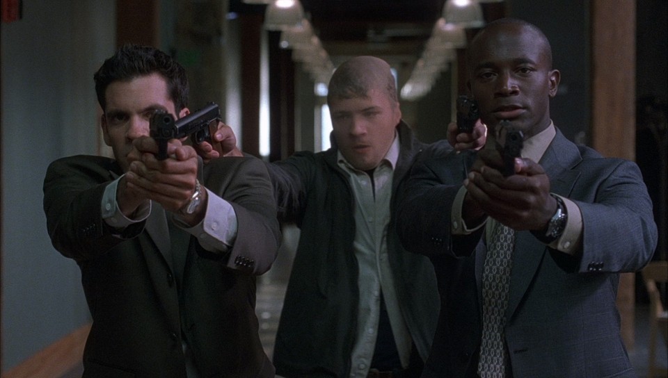The.Way.of.the.Gun.2000.1080p.BluRay.Remux.AVC.DTS-HD.MA.5.1-CHD.mkv_001356.127.jpg