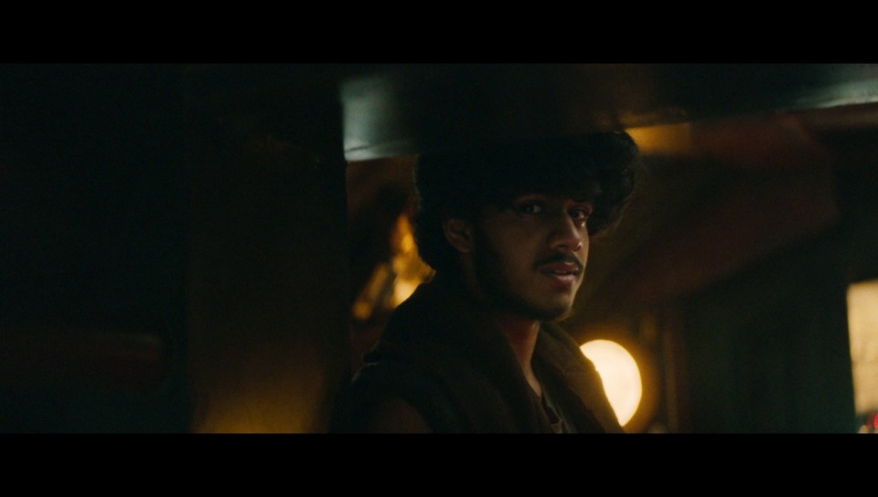 Kalki.2898-AD.2024.1080p.Bluray.Remux.AVC.DTS-HD.MA.5.1-CHD.mkv_005114.738.jpg