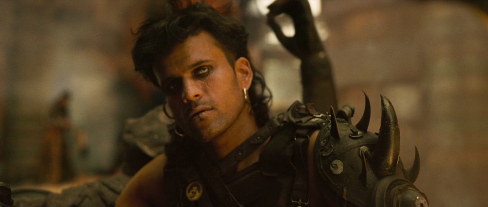 Kalki.2898-AD.2024.1080p.Bluray.DTS-HD.MA.5.1.x264-CHD.mkv_002722.140.jpg