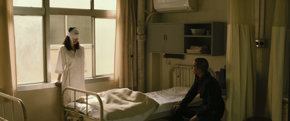 Yakuza.Apocalypse-.2015.Bluray.1080p.DTS-HDMA5.1.x264-CHD.mkv_20250625_183615.067.jpg