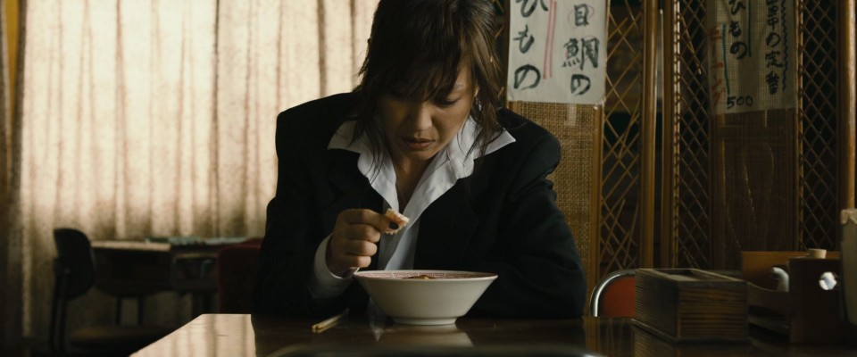 Yakuza.Apocalypse-.2015.Bluray.1080p.DTS-HDMA5.1.x265.10bit-CHD.mkv_20250626_080115.397.jpg