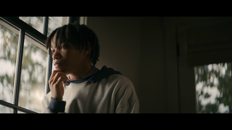 The.Woman.in.the.Yard.2025.1080p.Bluray.iPad.AAC.2.0.x264-CHDPAD.mp4_002501.388.jpg