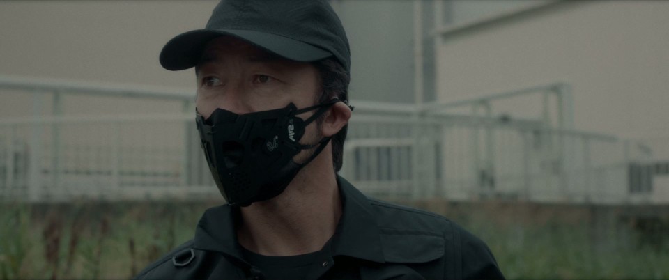 The.Box.Man.2024.Bluray.1080p.DTS-HDMA5.1.x265.10bit-CHD.mkv_20250706_111736.429.jpg