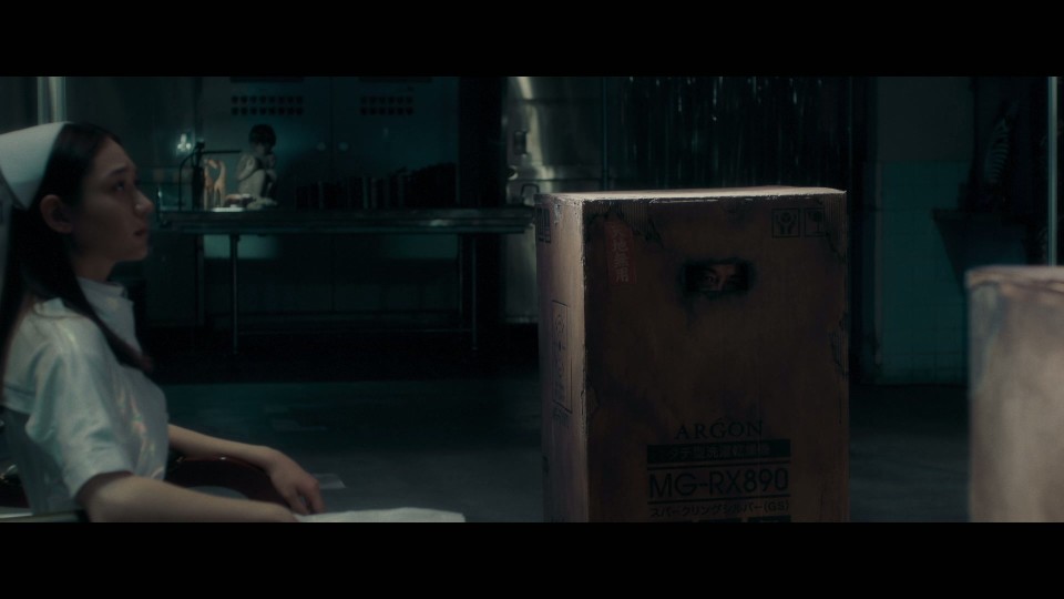The.Box.Man.2024.REMUX.Bluray.1080p.AVC.DTS-HDMA5.1-CHD.mkv_20250706_111353.509.jpg