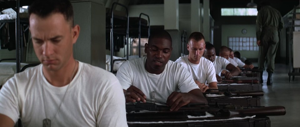 Forrest.Gump.1994.BluRay.1080p.DTS-HD.MA.5.1.x265.10bit-CHD.mkv_20250710_124356.080.jpg
