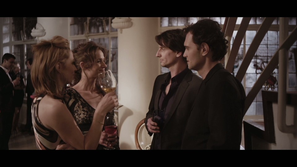 Caged.2011.2023.Bluray.1080p.iPad.AAC2.0.x264-CHDPAD.mp4_20250715_171930.446.jpg