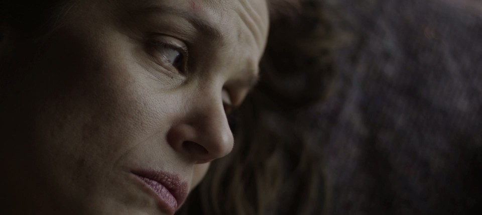 Caged.2011.Bluray.1080p.DTS-HDMA5.1.x264-CHD.mkv_20250715_171543.117.jpg