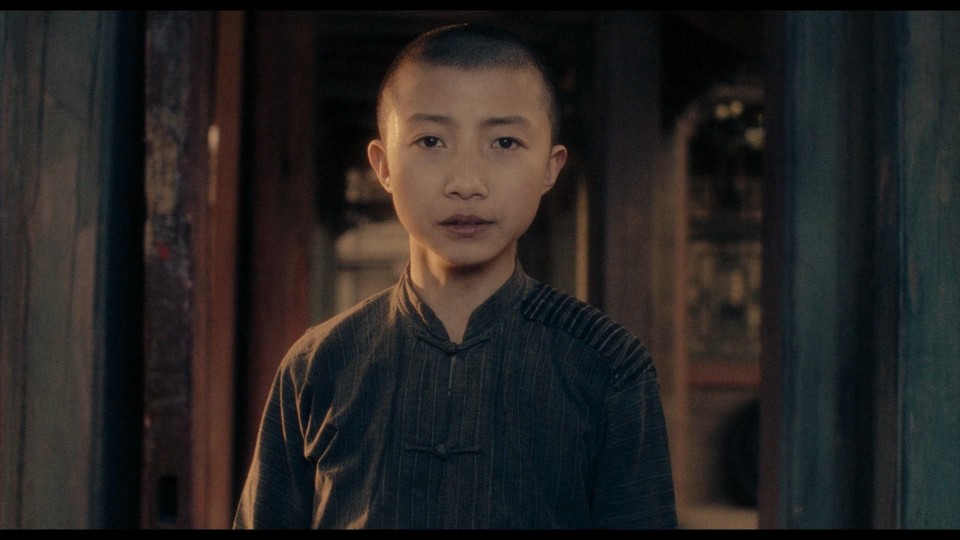 Farewell.My.Concubine.1993.1080p.Bluray.iPad.AAC.2.0.x264-CHDPAD.mp4_20250717_225037.874.jpg