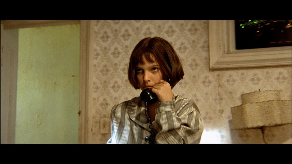 Leon.The.Professional.1994.1080p.Bluray.iPad.AAC.2.0.x264-CHDPAD.mp4_20250723_110634.694.jpg