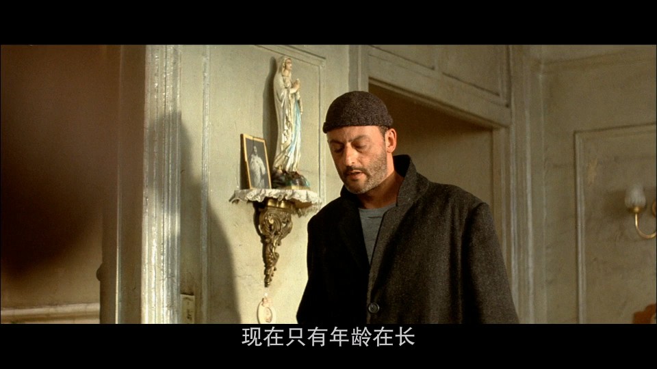 Leon.The.Professional.1994.1080p.Bluray.iPad.AAC.2.0.x264-CHDPAD.mp4_20250723_110648.416.jpg
