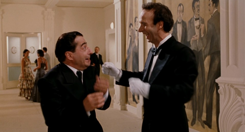 Life.is.Beautiful.1997.1080p.Bluray.DTS-HD.MA.5.1.x264-CHD.mkv_20250730_092633.996.jpg