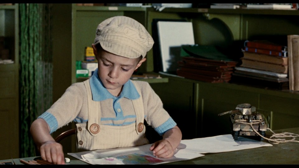 Life.is.Beautiful.1997.1080p.Bluray.iPad.AAC.2.0.x264-CHDPAD.mp4_20250730_094523.549.jpg