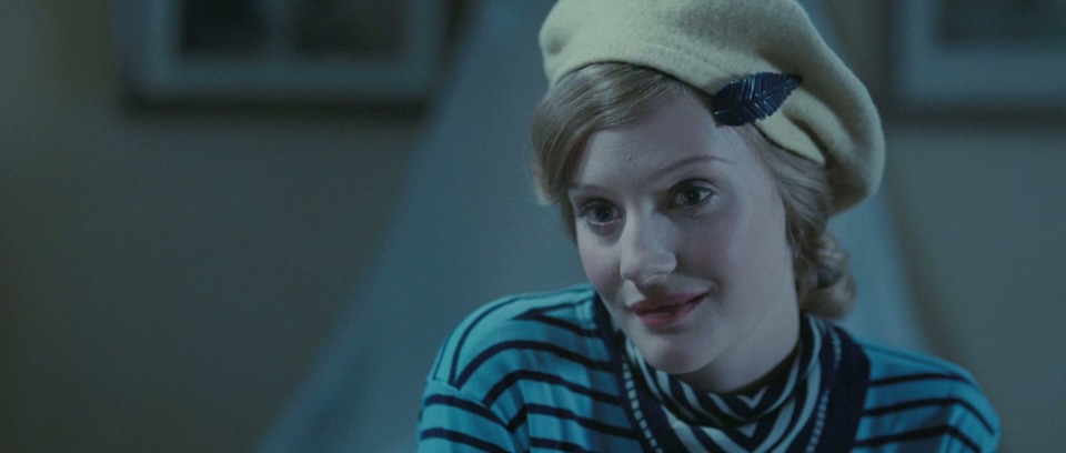 Glorious.39.2009.Bluray.1080p.DTS-HDMA5.1.x264-CHD.mkv_20250805_075946.825.jpg