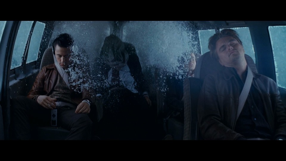 Inception.2010.BluRay.1080p.iPad.AAC.2.0.x264-CHDPAD.mp4_20250819_141825.302.jpg