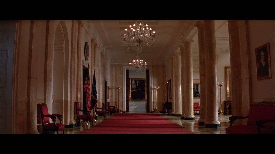 Mars.Attacks.1996.Bluray.1080p.iPad.AAC2.0.x264-CHDPAD.mp4_20250824_095347.578.jpg