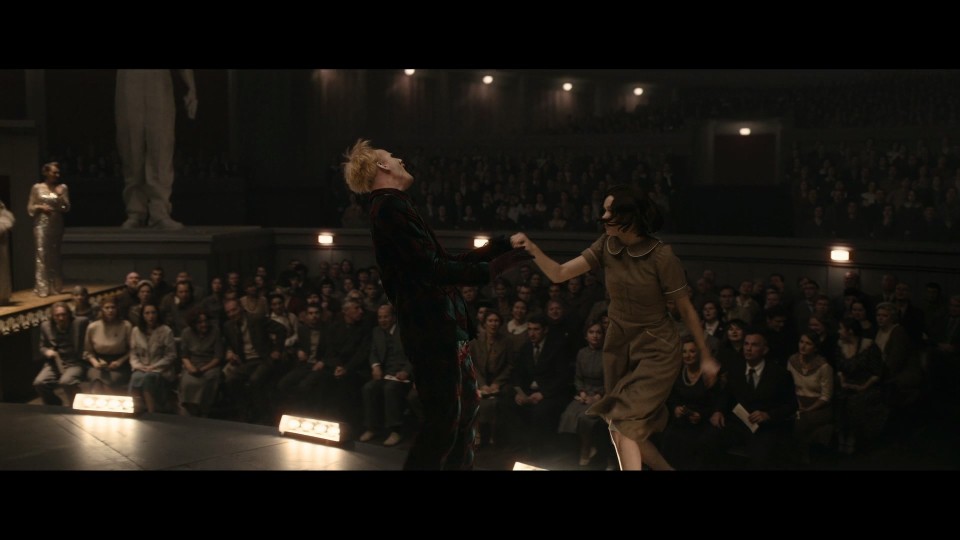 The.Master.and.Margarita.2024.1080p.Bluray.iPad.AAC.2.0.x264-CHDPAD.mp4_20250824_224314.648.jpg