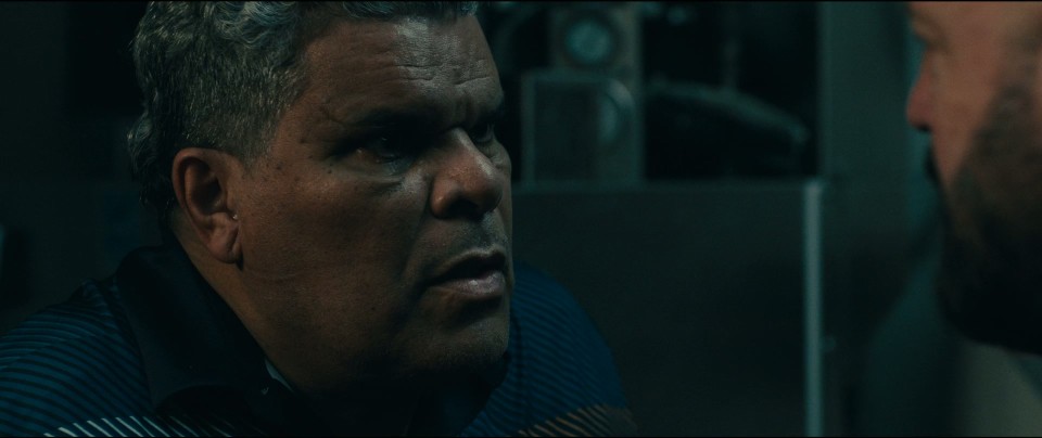 Guns.Up.2025.Bluray.1080p.DTS-HDMA5.1.x265.10bit-CHD.mkv_20250906_141600.483.jpg