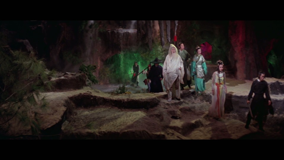Legend.of.the.Bat.1978.REMUX.Bluray.1080p.AVC.DTS-HDMA2.0-CHD.mkv_20250906_145325.499.jpg