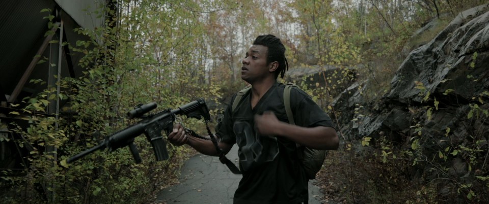 40.Acres.2024.Bluray.1080p.DTS-HDMA5.1.x265.10bit-CHD.mkv_20250925_184249.708.jpg