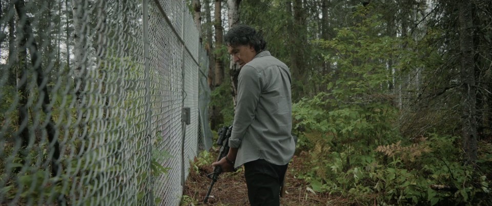 40.Acres.2024.Bluray.1080p.DTS-HDMA5.1.x265.10bit-CHD.mkv_20250925_184300.572.jpg