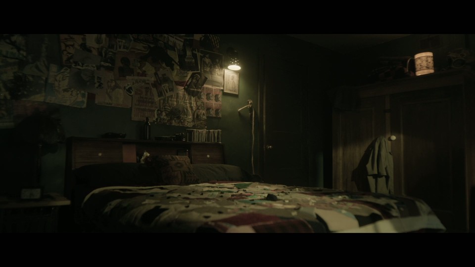 40.Acres.2024.REMUX.Bluray.1080p.AVC.DTS-HDMA5.1-CHD.mkv_20250925_183736.472.jpg