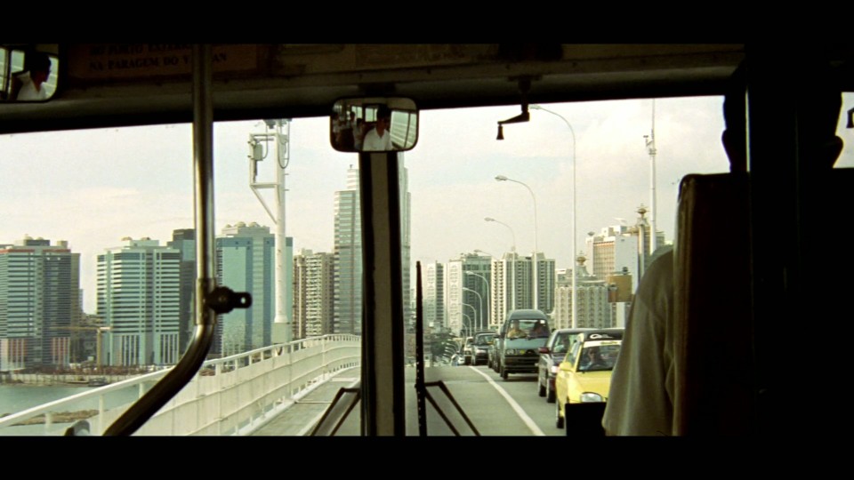 The.Longest.Nite.1998.Bluray.1080p.iPad.AAC2.0.x264-CHDPAD.mp4_20251009_193948.601.jpg