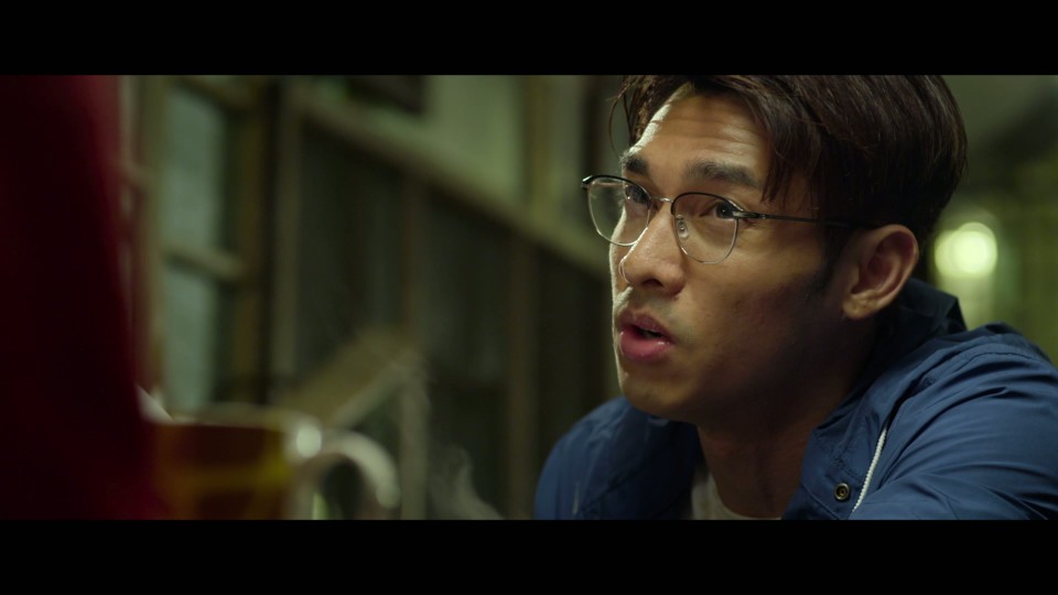 The.Moment.2016.REMUX.Bluray.1080p.AVC.TrueHD5.1-CHD.mkv_20251013_200016.467.jpg