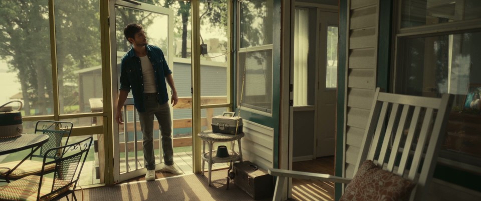 The.Other.2025.Bluray.1080p.DTS-HDMA5.1.x265.10bit-CHD.mkv_20251013_194507.793.jpg