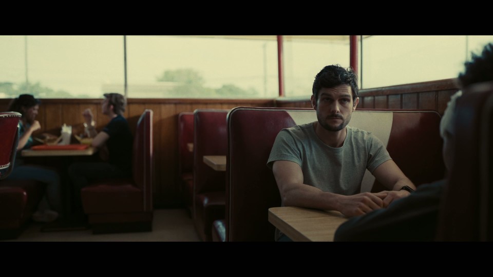 The.Other.2025.REMUX.Bluray.1080p.AVC.DTS-HDMA5.1-CHD.mkv_20251013_193924.821.jpg