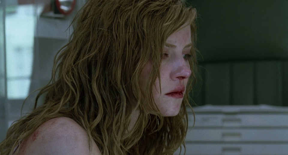 House.Of.Wax.2005.Bluray.1080p.DTS-HDMA5.1.x265.10bit-CHD.mkv_20251026_072416.204.jpg